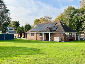 Photo 30- click for photo gallery